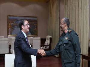 Crise tchadienne : Macron dépêche un émissaire au Soudan Crise tchadienne : Macron dépêche un émissaire au Soudan