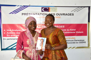 Le sentiment anti-français au Sahel, la chercheuse Josiane Djikoloum présente deux ouvrages Le sentiment anti-français au Sahel, la chercheuse Josiane Djikoloum présente deux ouvrages