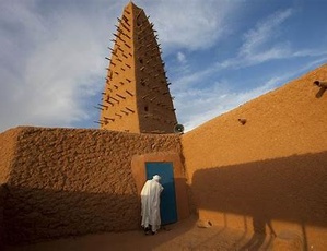 Agadez : Un carrefour stratégique face aux défis et aux opportunités Agadez : Un carrefour stratégique face aux défis et aux opportunités