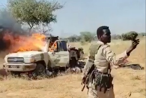 Des combats étendus engloutissent la région du Kordofan Les flux de pétrole Heglig interrompus ; une route clé menacée ; Babanusa assiégée Des combats étendus engloutissent la région du Kordofan Les flux de pétrole Heglig interrompus ; une route clé menacée ; Babanusa assiégée