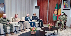 Mali: Assimi Goïta réapparaît et reçoit l’ambassadeur de Russie