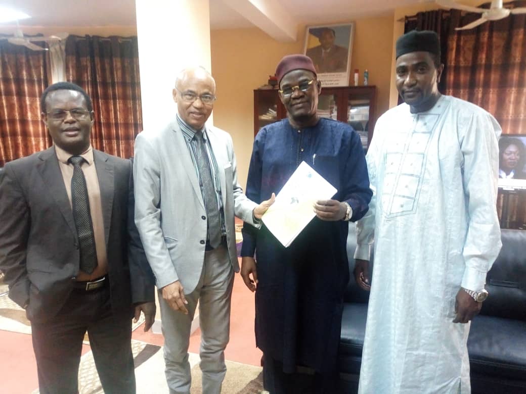 Le Ministre de la justice Djimet Arabi reçoit une délégation du CEDPE