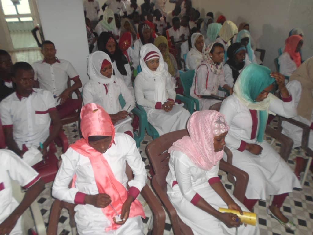 Extrémisme et violence dans les milieux scolaires, le lycée Fidélité en débat