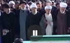 Iran: La présence mystérieuse du nouveau Guide aux funérailles de son père