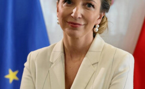 Sylwia Gregorczyk-Abram prêta serment devant la Diète